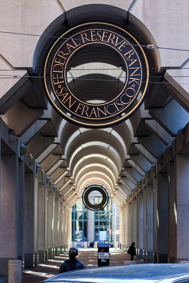 Entrance of the Federal Reserve Bank of San Francisco